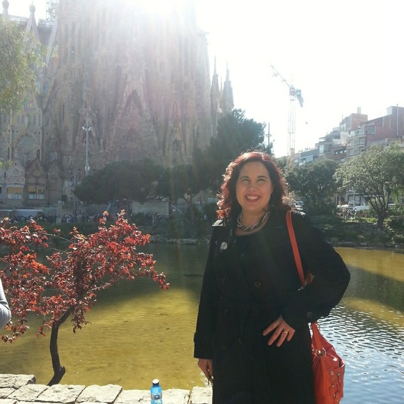 Meet your Posher, Faith - Picture 2 of 2